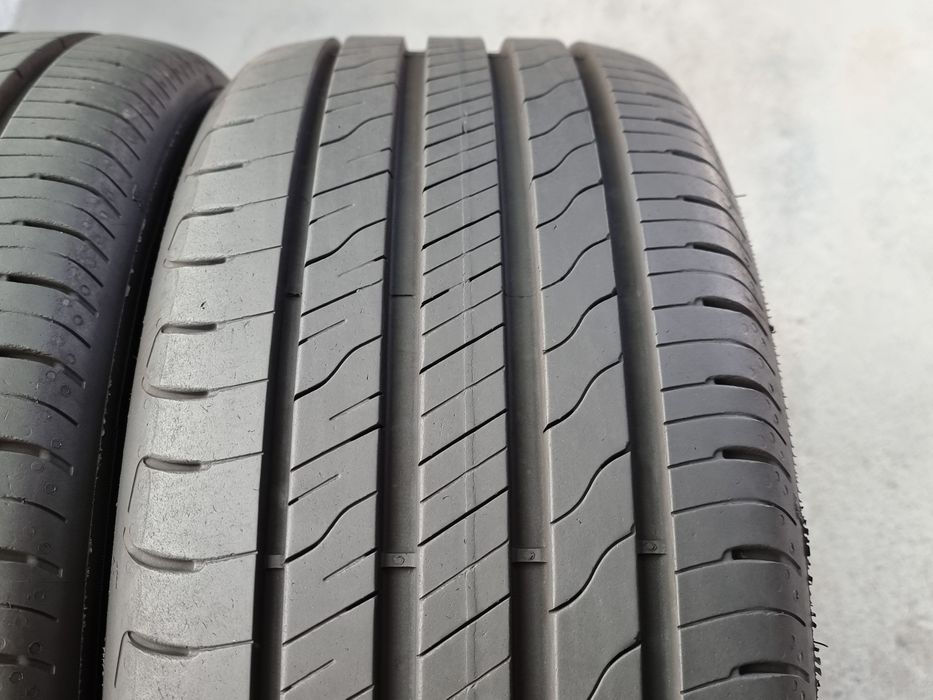 225/45/17 Goodyear 2Броя: 140€ 7.5мм