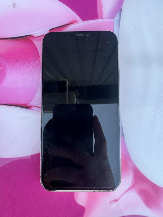 Iphone 11 pro akb 100% срочна тек бугнге 55к