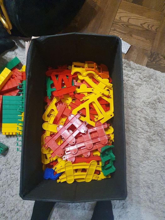 Продам конструктор Полесье 370 деталей