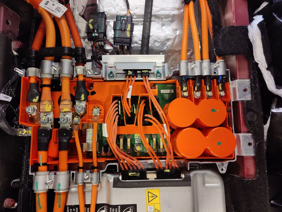 Diagnoză Tesla independent