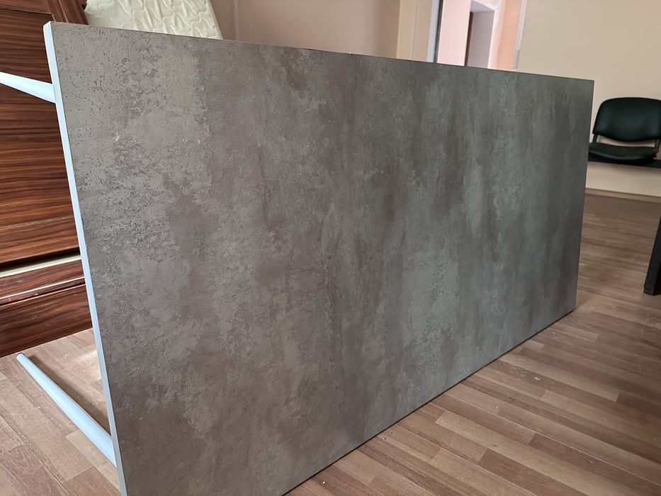 Стол сатылады!!!