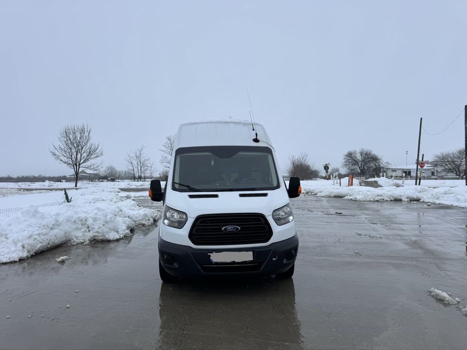 Ford Transit / Modelul lung an 2018