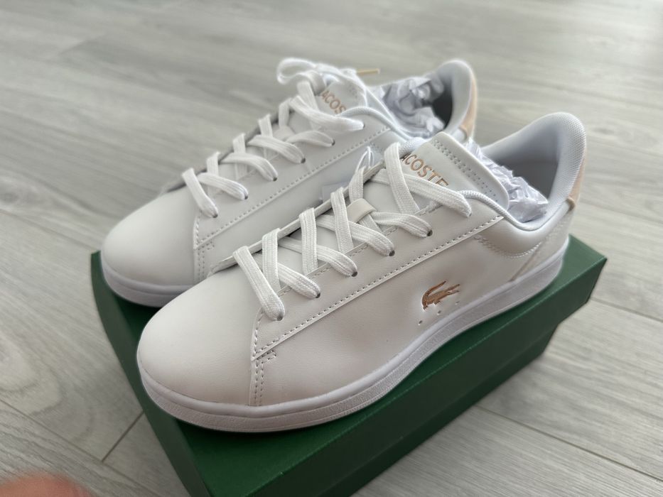 Adidasi lacoste