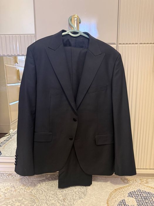 Мужской вечерний костюм