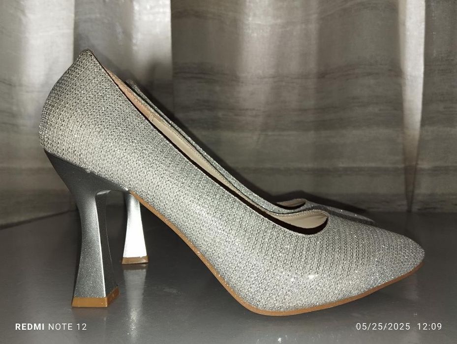 Официална бална рокля, обувки и чанта