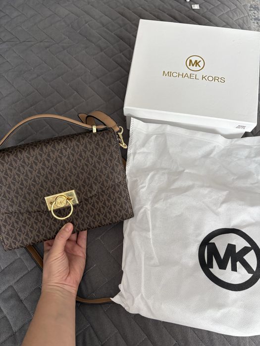 Сумка новая в коробке размер 22*17