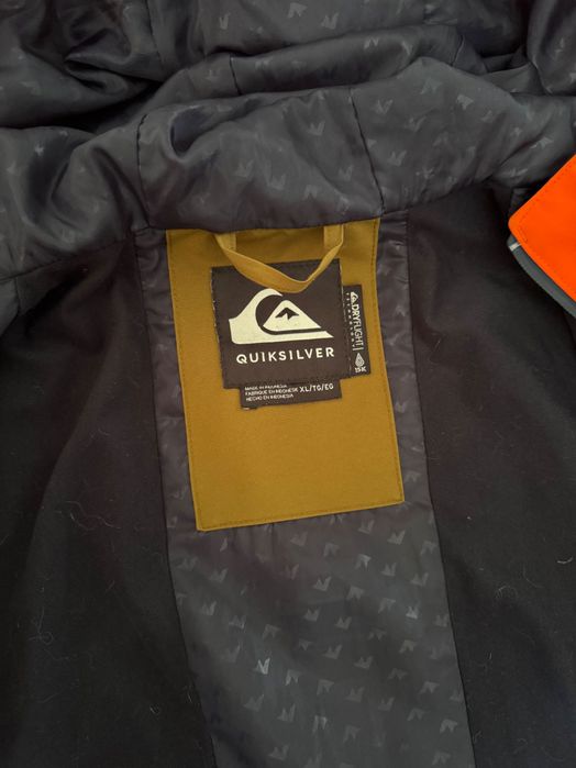 Горнолыжная куртка Quiksilver
