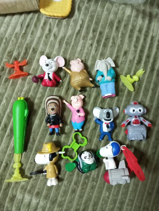 Продам игрушки из Макдональдса.