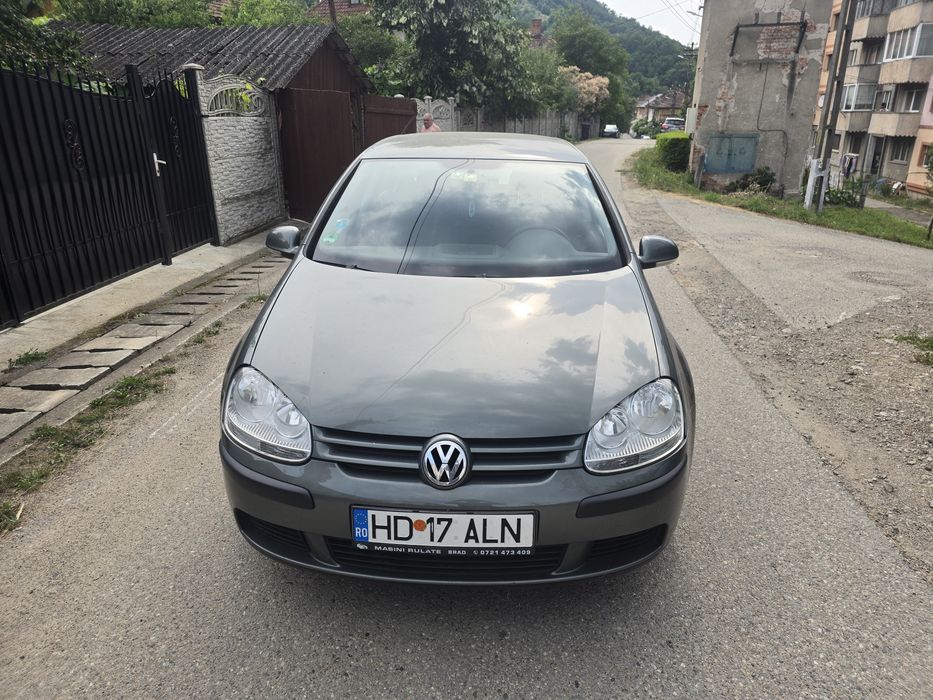 Volkswaagen golf 5 1.6 benzina