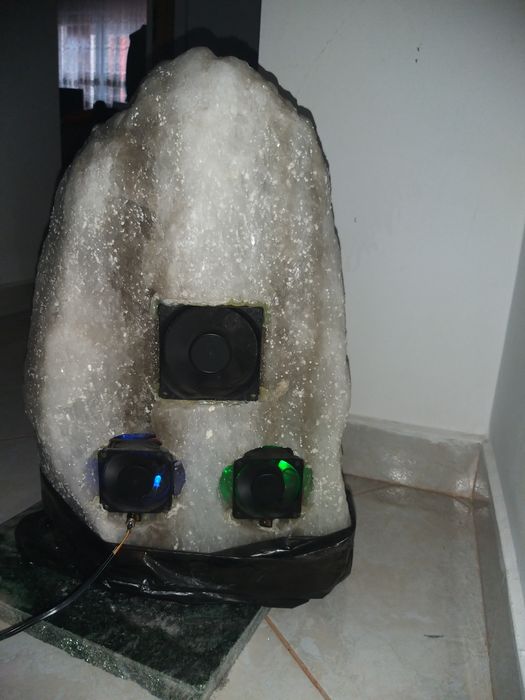 Bulgare de sare cu 3 ventilatoare 250 lei neg.aprox 30 kg