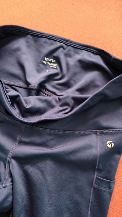 Colanți fitness mărimea S(noi)