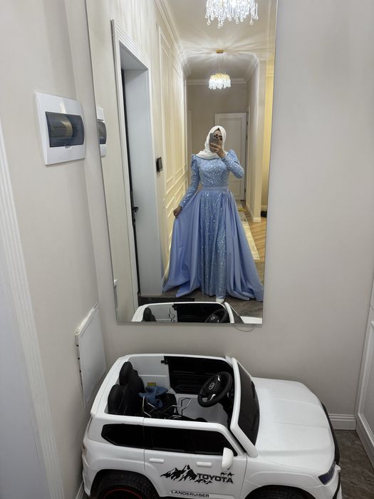 Дизайнерская платья