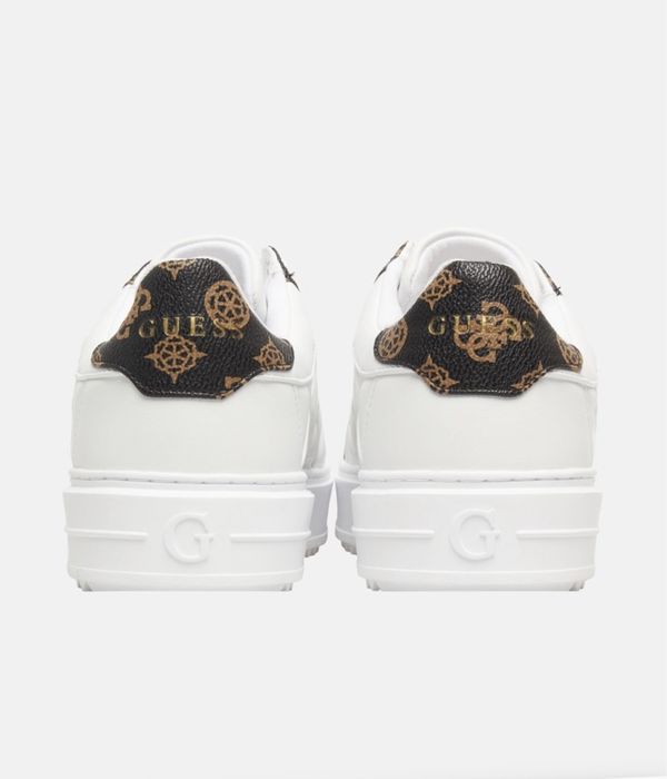 Adidasi Guess Nr 35 originali