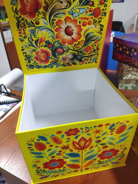 Упаковка из переплетного картона