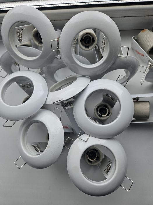 Продам светильники