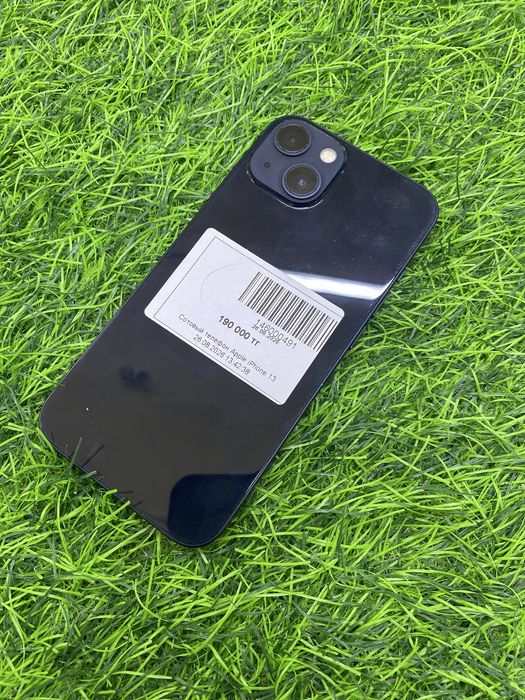 Сотовый телефон Apple iPhone 13