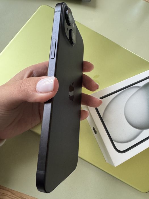Iphone 15 plus black
