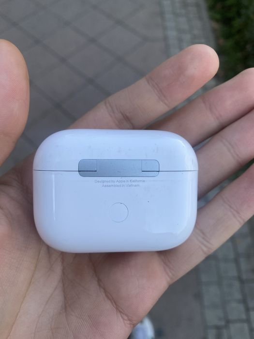 Airpods pro 2 левый наушник