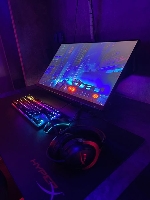 Продам компьютерный клуб