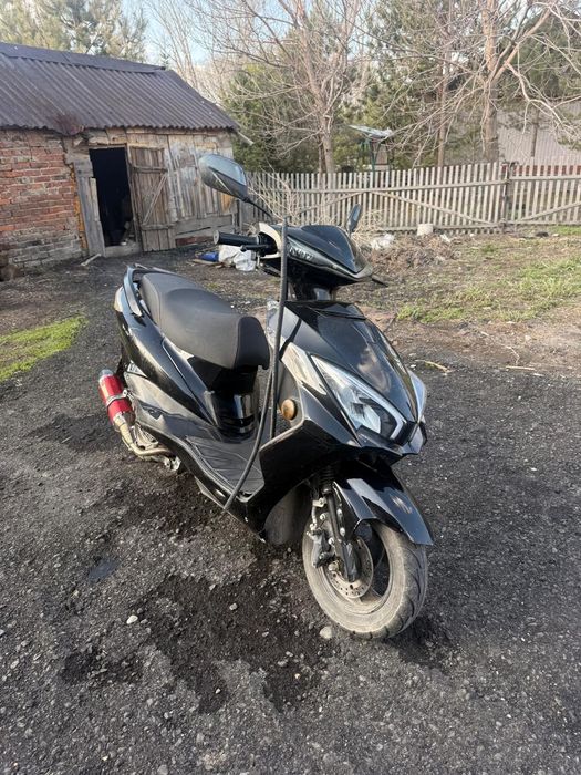 Продам скутер м10
