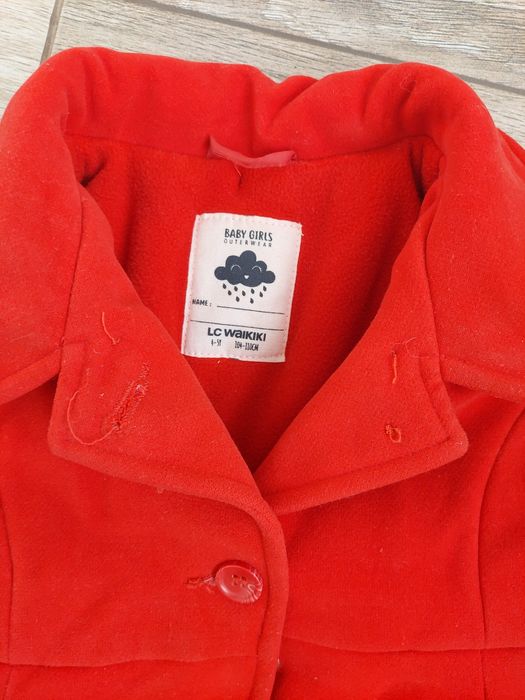 Детское пальто на 4-5 лет