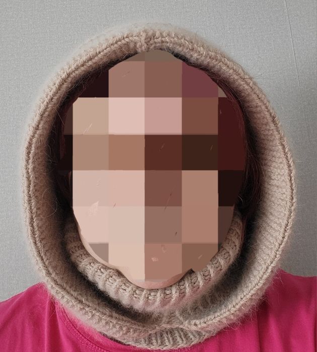 Продам тёплый вязанный бактус.