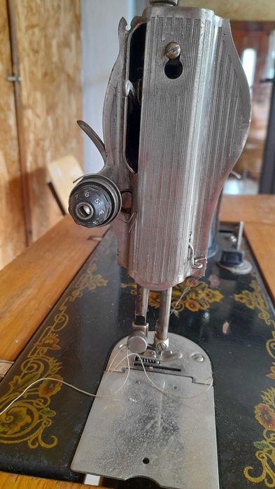 Mașină de cusut Union