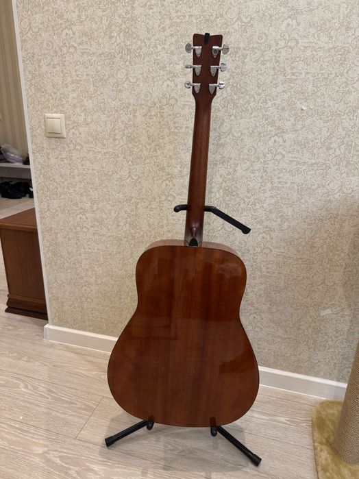 Акустическая гитара Yamaha FG700S