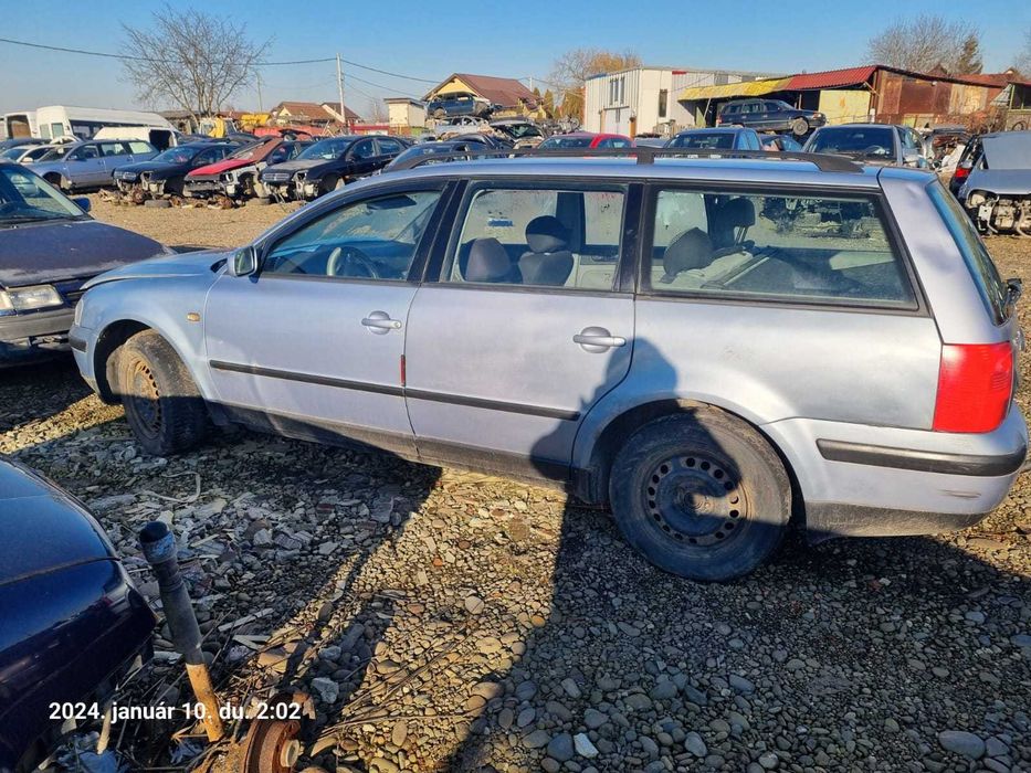 Dezmembram Volkswagen Passat 1.8 20V Benzina