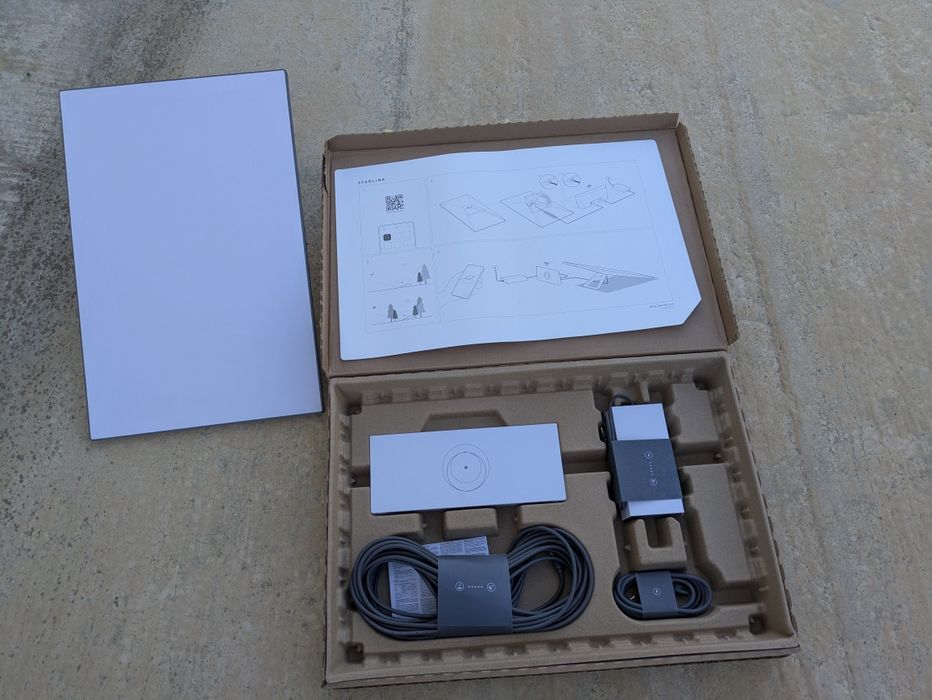 Starlink Gen 3 complet – antenă, router + suporturi