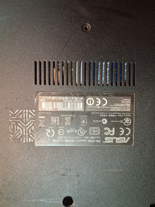 Продам ноутбук Asus X550.