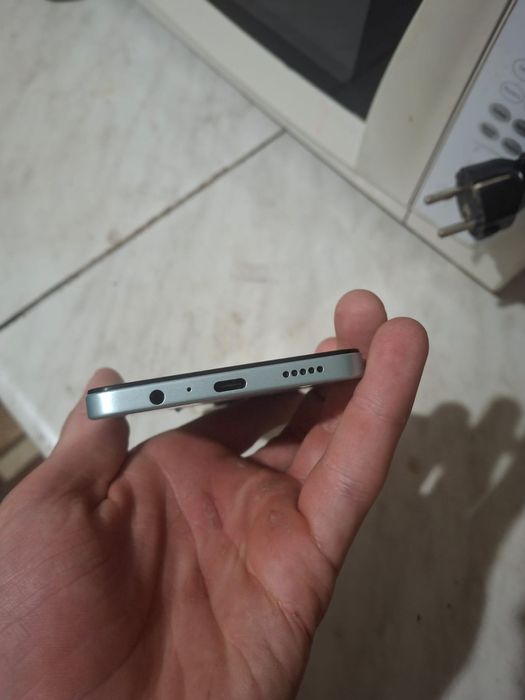 “Honor X5 Plus 256GB, идеал, срочно”