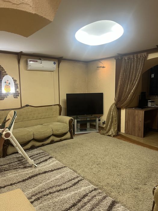 Продам 3 комн кватиру 86 кв