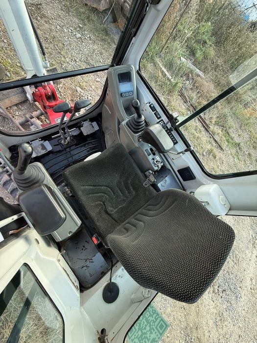 Miniexcavator Takeuci TB 216 . 1900kg . An 2019