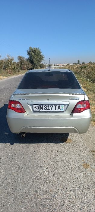 Avtomashina sotiladi