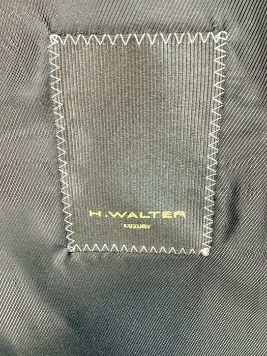 Мужское пальто в сером цвете