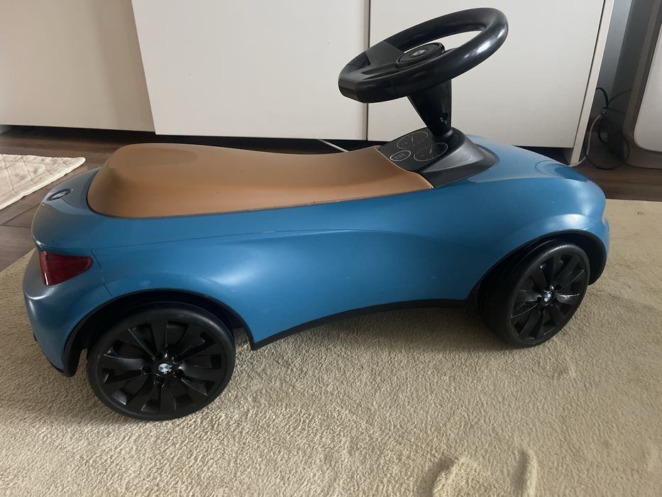 Детска кола за бутаме bmw