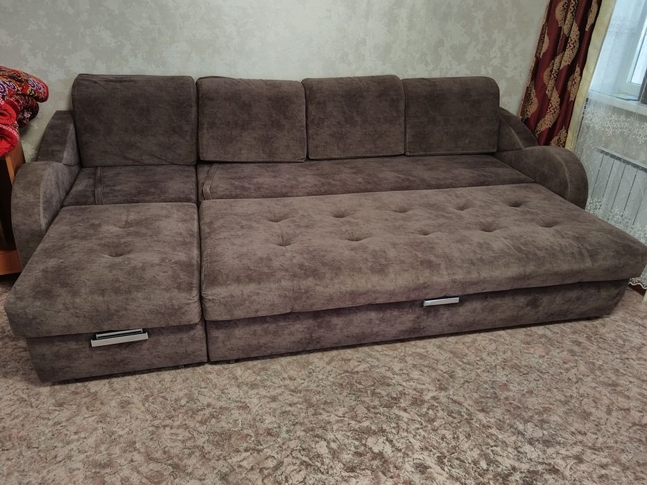 Диван в гостиную
