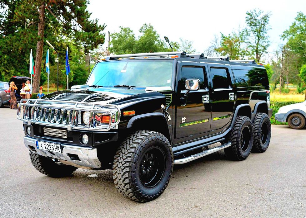 Лимузина НUMMER 6×6 - сватби и елитни събития под наем !