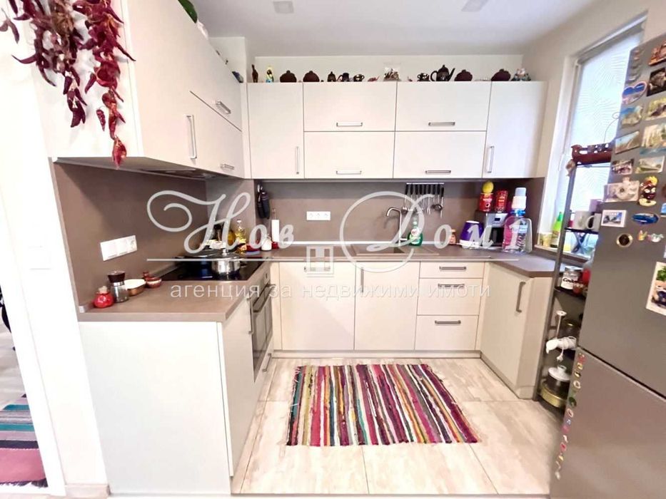 Продава се Тристаен апартамент в Варна, Бриз - 100 кв.м за 2435 €/кв.м - Снимка #2