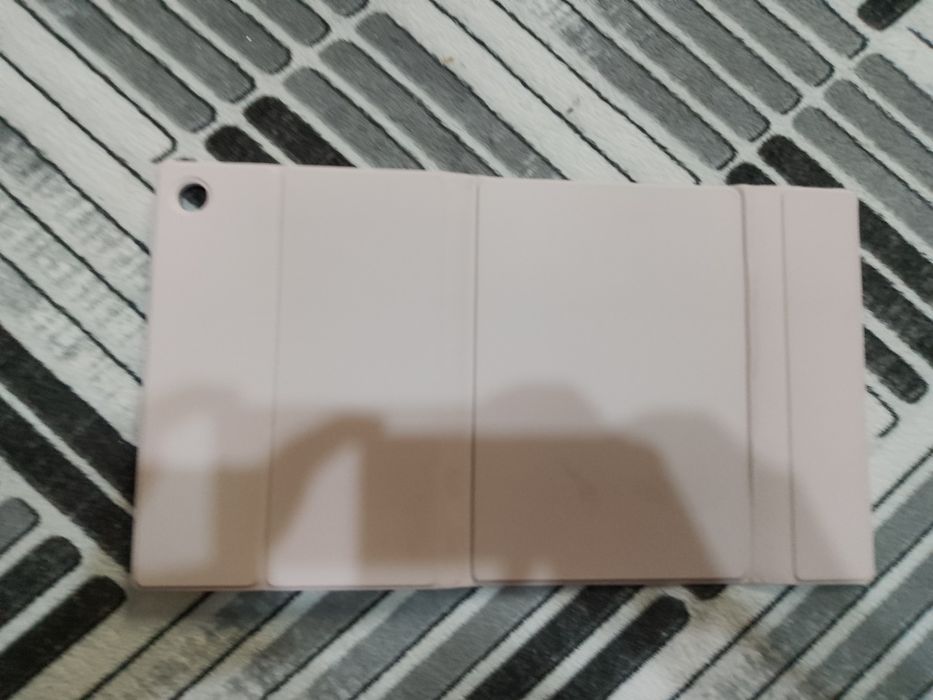 Vând husa tableta Samsung tab a9