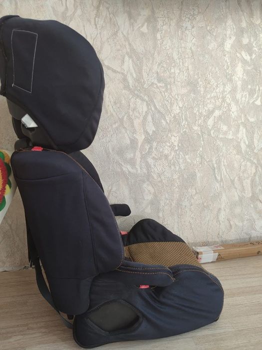Продам автокресло