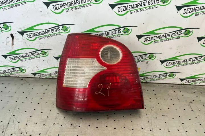Lampa / Tripla stop stanga pe aripa Volkswagen VW Polo 2002