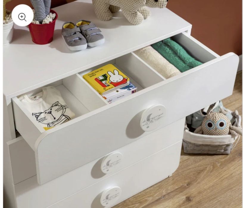 Детски скрин Baby Cotton В ОТЛИЧНО СЪСТОЯНИЕ!!!
Широчина: 77 см