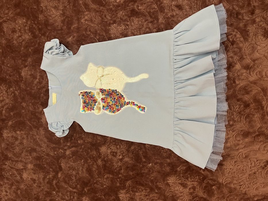 Платье на девочку