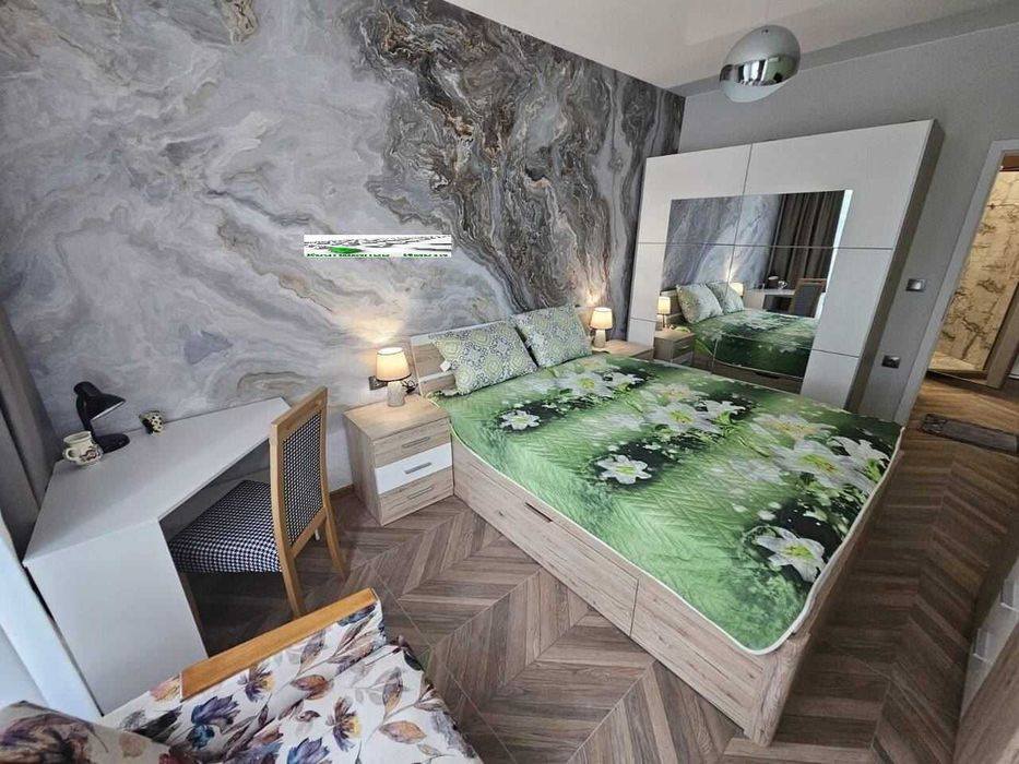 Дава се под наем Двустаен апартамент в Пловдив, Център - 76 кв.м за 680 € - Снимка #7