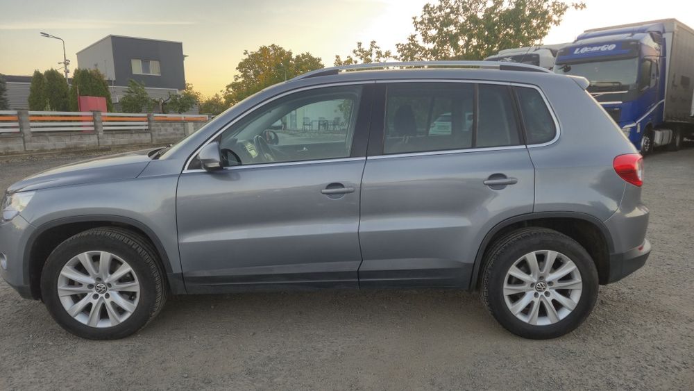 VOLKSWAGEN Tiguan 2010 — imagine 3
