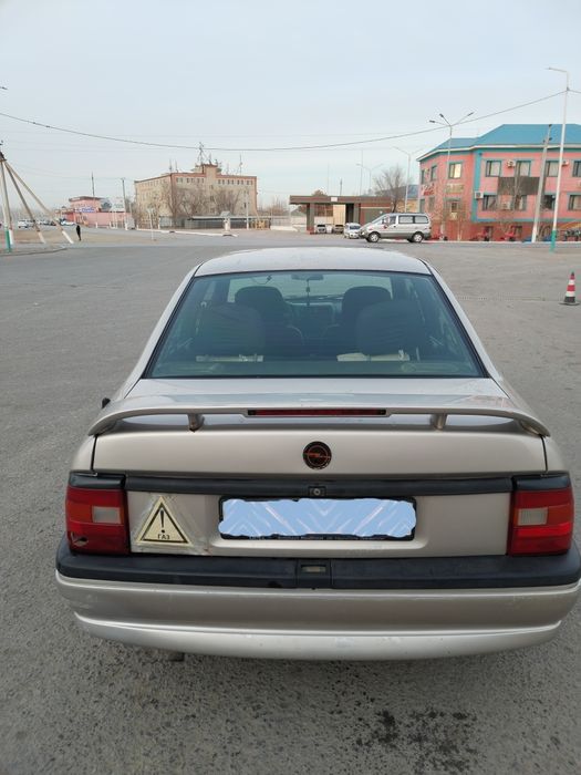 Опел вектра 1994