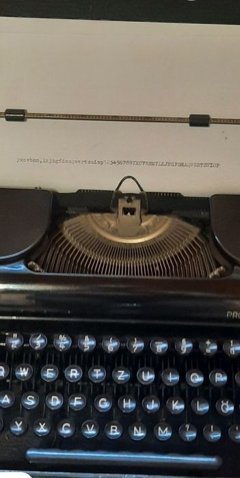 Mașină de scris Olympia Progres 1949 impecabilă