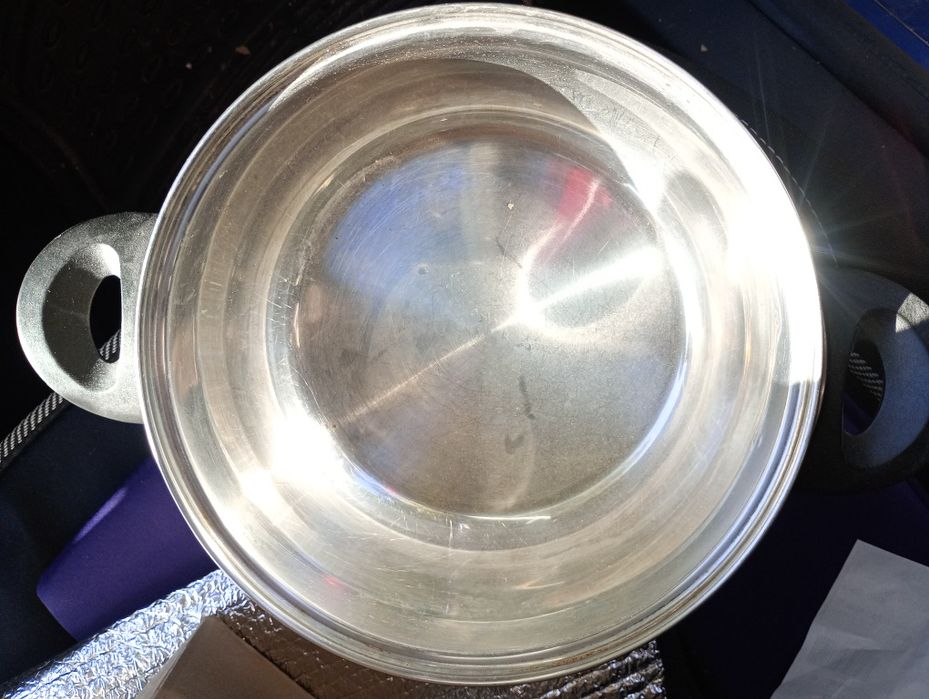 Vând doua oale inox Steinbach